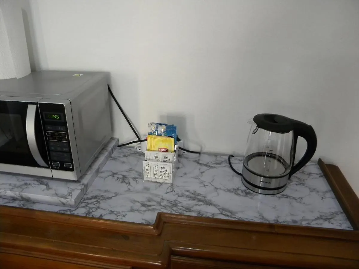 Bologna House Station Apartment 0*,  Italy