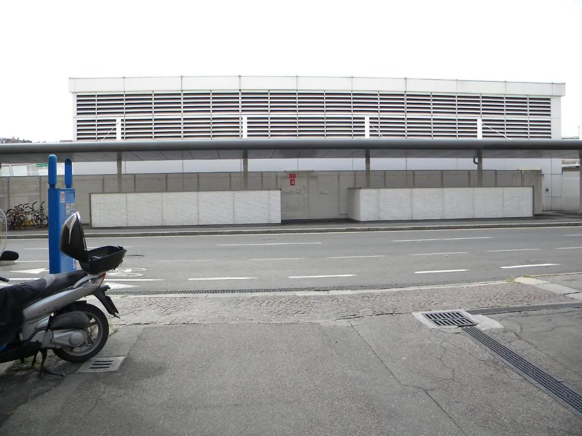 Bologna House Station公寓